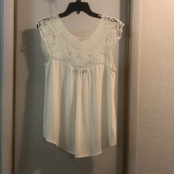 🤍 FRANCESCA’S/ Delicate Boho Top 🤍 - Picture 2 of 4
